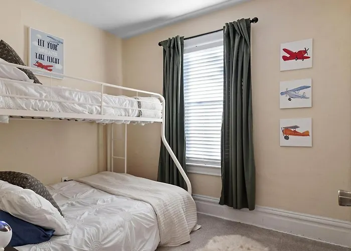 Ideal For Big Groups And Family Retreats! Sleeps 17 Сasa de vacaciones