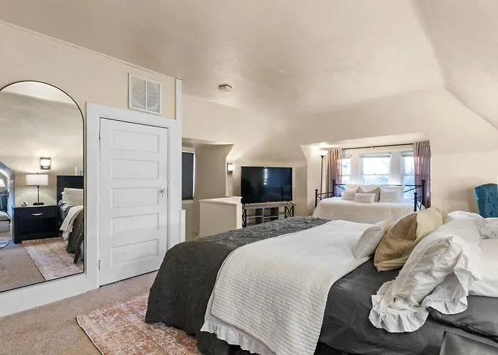 Ideal For Big Groups And Family Retreats! Sleeps 17 Pittsburgh