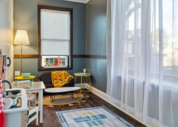 Ideal For Big Groups And Family Retreats! Sleeps 17 * Pittsburgh