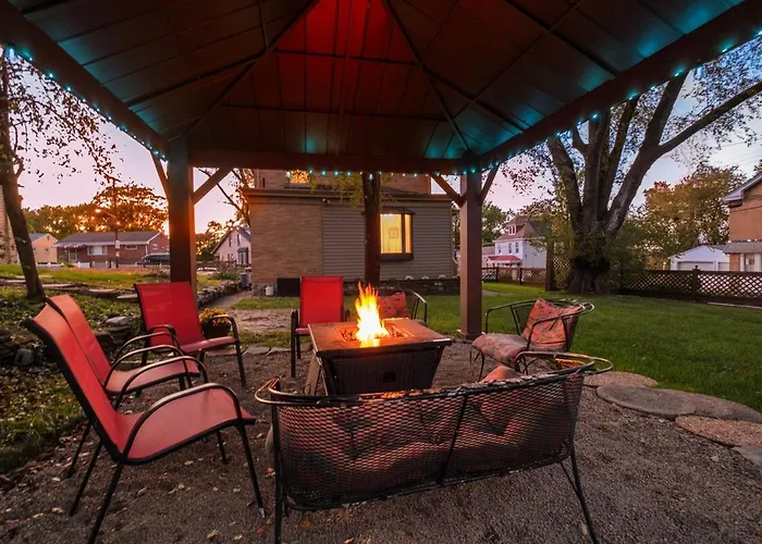 Ideal For Big Groups And Family Retreats! Sleeps 17 Сasa de vacaciones